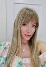 20129-Olga-femme-canadienne-Toronto